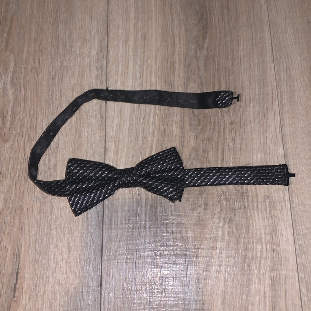 LBT handmade black silver bow tie